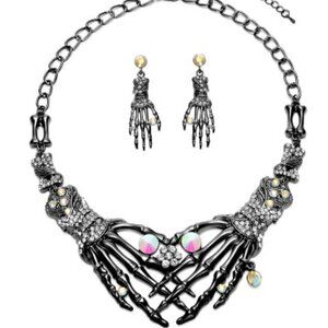 NEW GOTH SKULL SKELETON NECKLACE AND EARRINGS JEWELRY SET